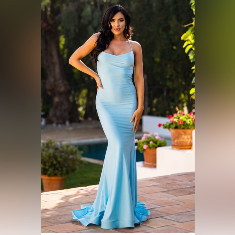 GENOA GOWN | Prom Dress